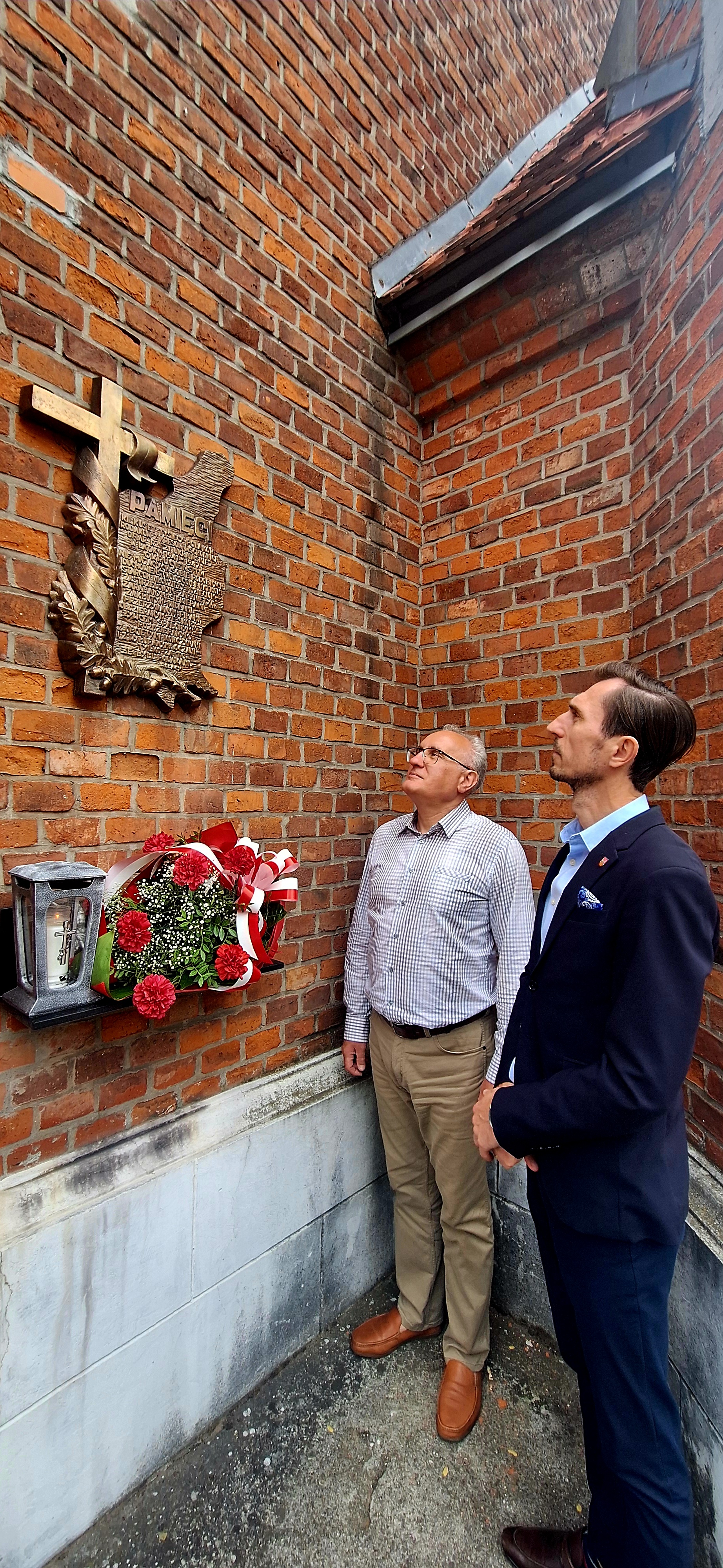 82. rocznica Zbrodni Wołyńskiej - tablica pamiątkowa na Cmentarzu Parafialnym w Kole