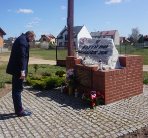 Zdjęcie: Starosta kolski uczcił pamięć ofiar katastrofy smoleńskiej
