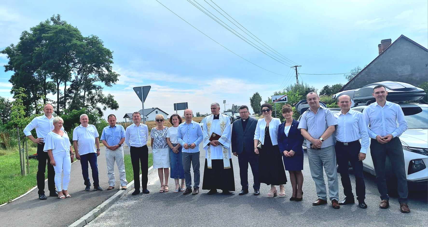 Zdjęcie do Przebudowana droga powiatowa nr 3403P na odcinku Leśnica – Grzegorzew uroczyście oddana